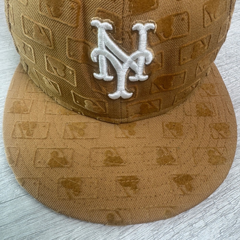 New Era 59FIFTY New York Mets Fitted Hat 7 5/8 Brown MLB All Over Logo Wool Cap - Picture 10 of 10